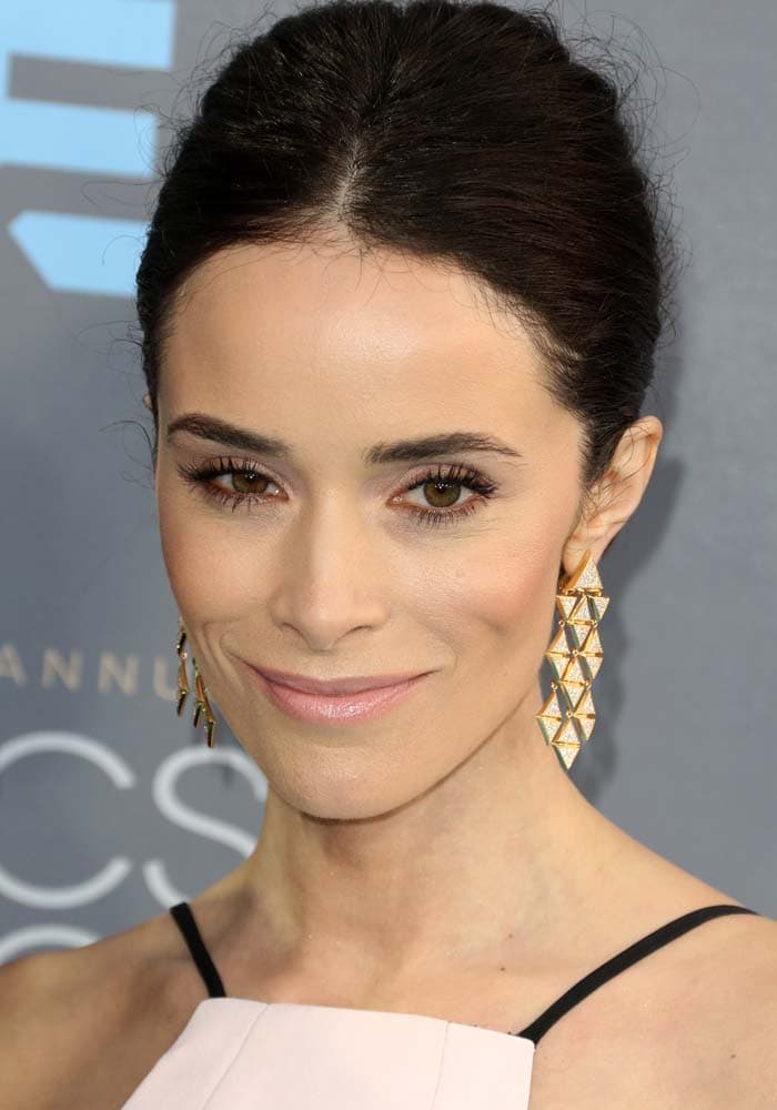 Pictures & Photos of Abigail Spencer | Dana scott suits, Abigail spencer,  Suits tv shows