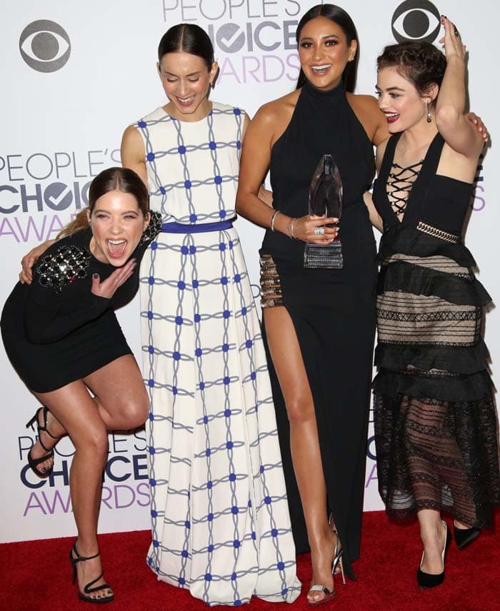 Ashley Benson, Troian Bellisario, Shay Mitchell, and Lucy Hale pose for photos at the People's Choice Awards