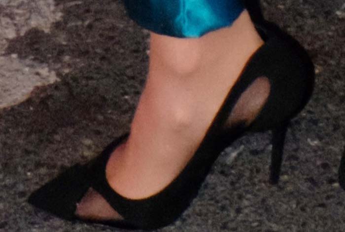 Carrie Underwood's feet in Giuseppe Zanotti pumps