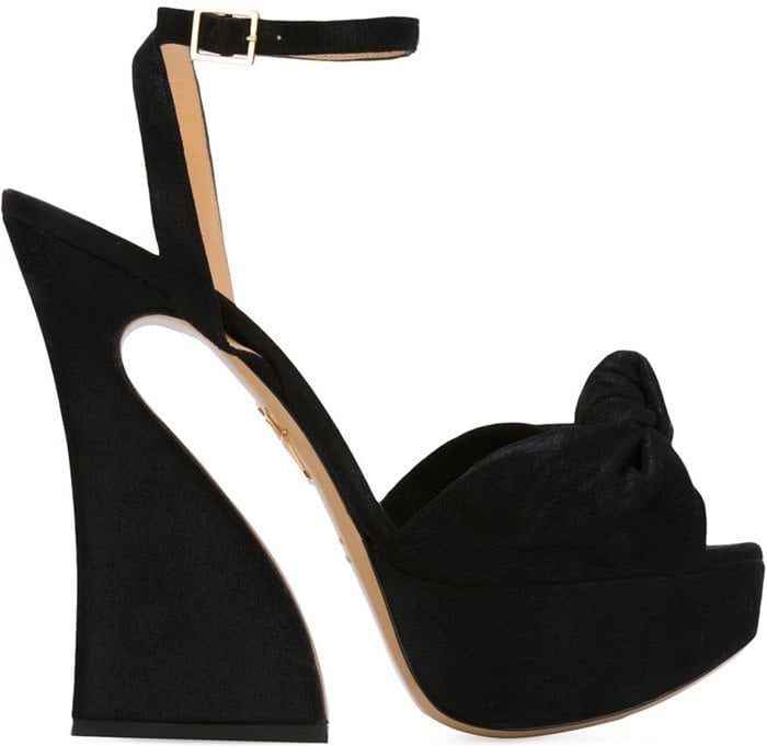 These platform sandals are named after fashion editor Diana Vreeland