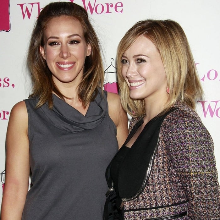 Haylie Duff (L) and her younger sister Hilary Duff (R) were raised between Houston and San Antonio