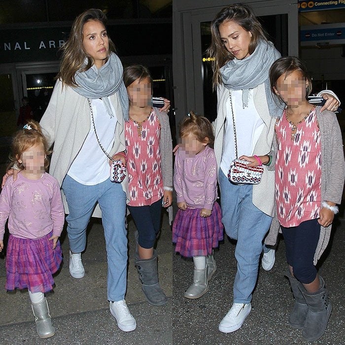 Jessica Alba white sneakers