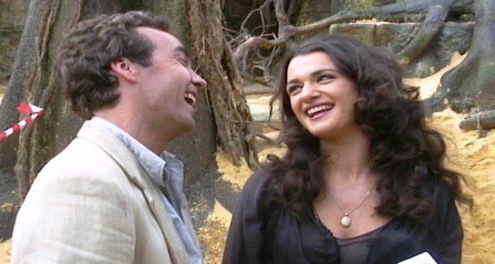 John Hannah and Rachel Weisz on the set of The Mummy Returns, a 2001 American action-adventure fantasy horror film