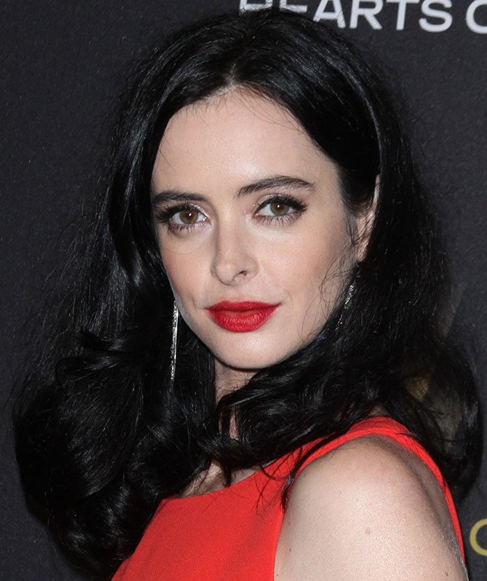 Krysten Ritter wore her raven hair down in tumbling curls