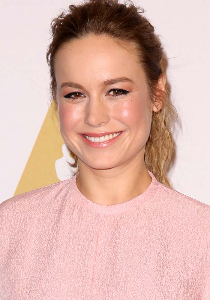 Brie Larson wore Ariel Gordon diamond hook studs earrings