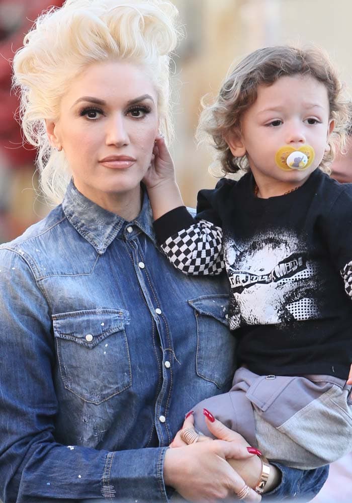 Gwen Stefani with her son Apollo Bowie-Flynn Rossdale outside the ABC studios for "Jimmy Kimmel Live!"