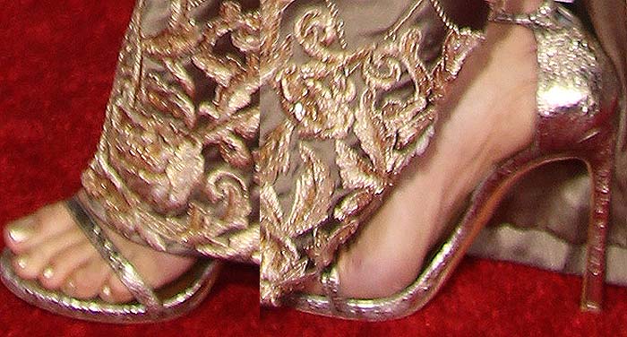 Jenna Dewan-Tatum's feet in sparkling Stuart Weitzman heels