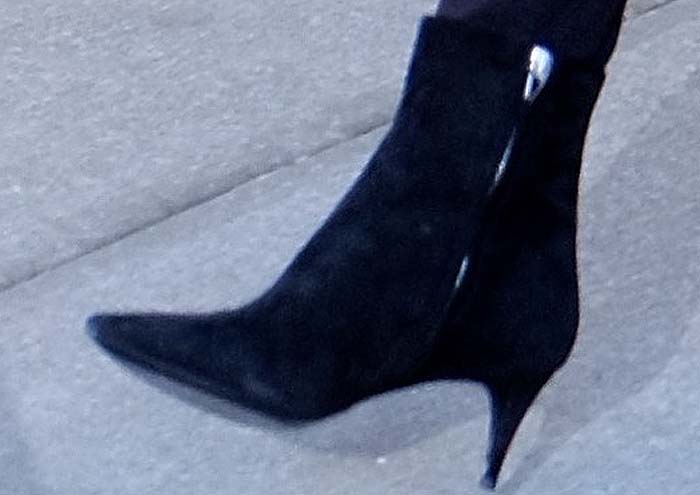 Jennifer Lawrence wears Alexander Wang boots on a shopping trip