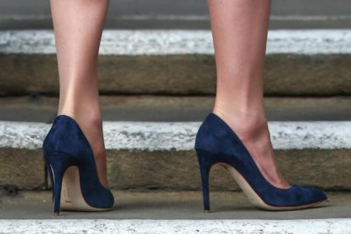 Kate Middleton's feet in navy Rupert Sanderson heels