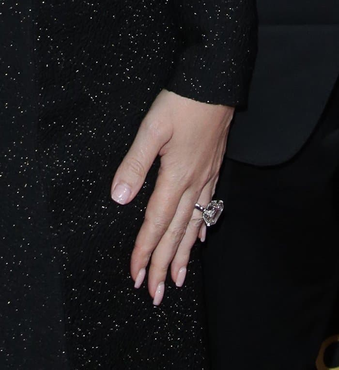 Mariah Carey's 35-carat diamond and platinum engagement ring from James Packer