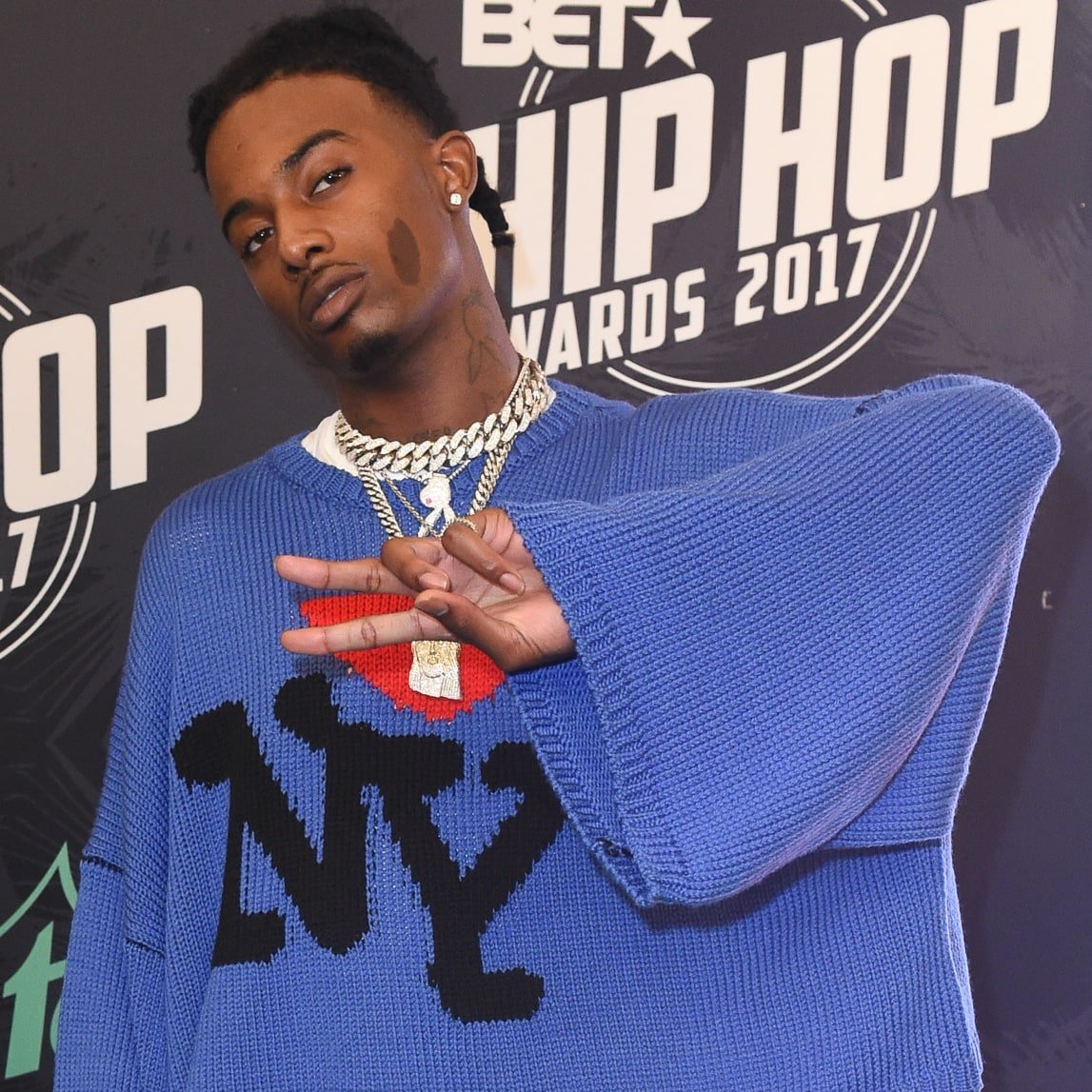 Australian rapper Iggy Azalea has been linked with American rapper Playboi Carti in an on-and-off relationship since 2018