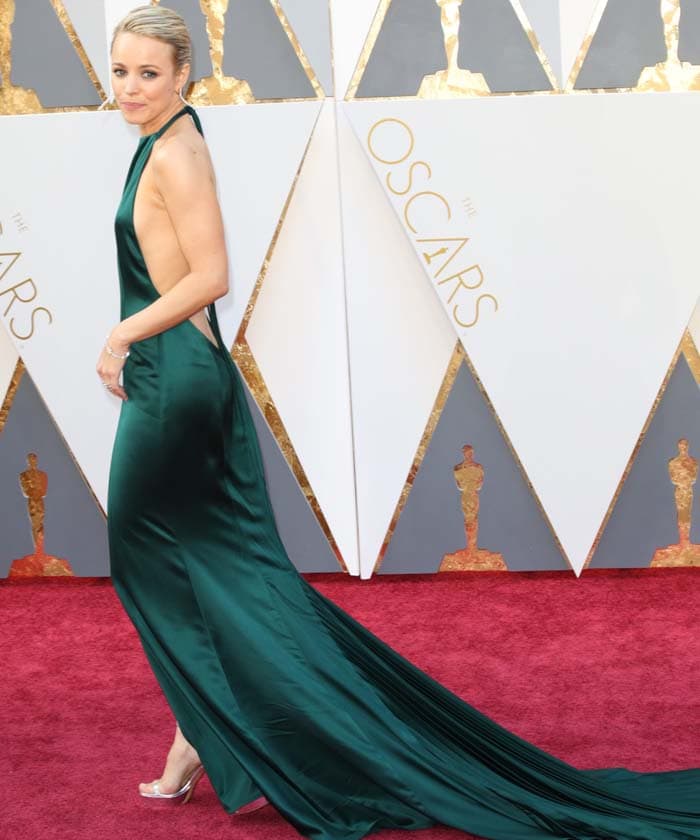 Rachel McAdams shows off her back in a green dress from August Getty