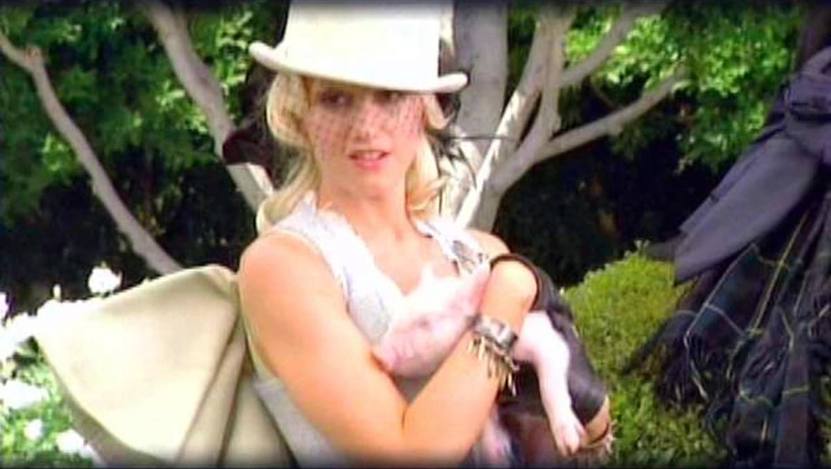 Gwen Stefani on the set for the video of her first solo single What You Waiting For? in 2004