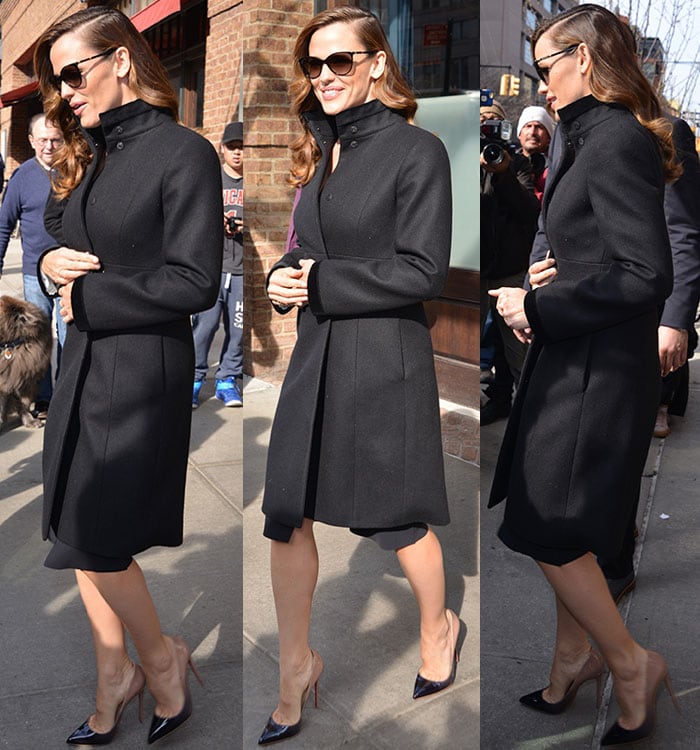 Jennifer Garner leaving her hotel in New York City to promote Miracles from Heaven