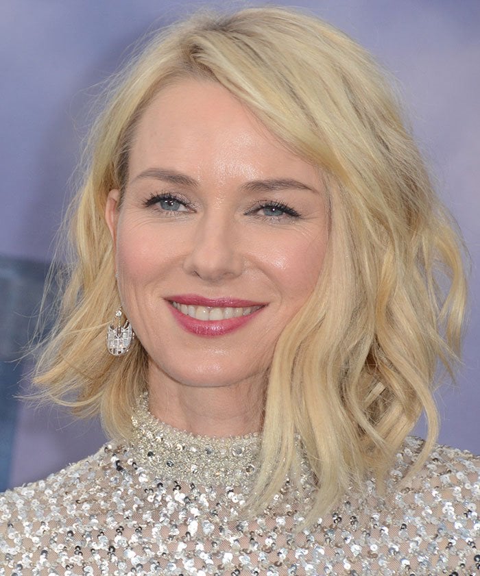 Naomi Watts wears her blonde hair down at the New York premiere of "Allegiant"