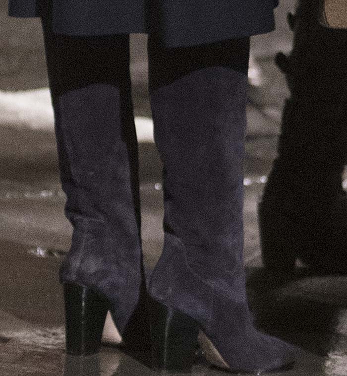 Naomie Harris wears a pair of suede Sigerson Morrison boots
