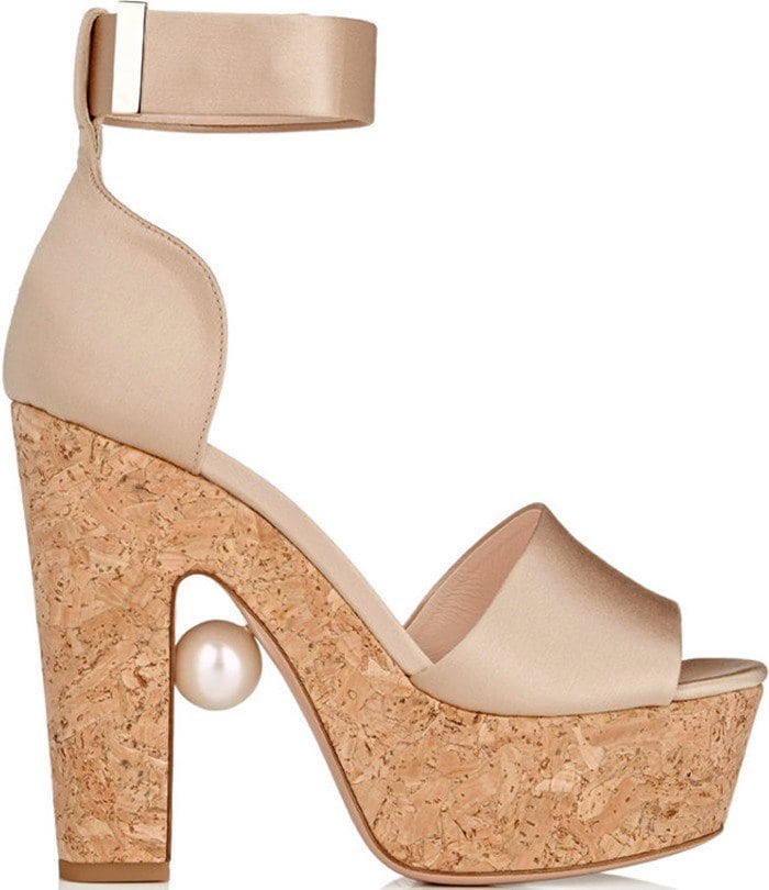 Nicholas Kirkwood Maya Platform Sandals in Champagne Beige