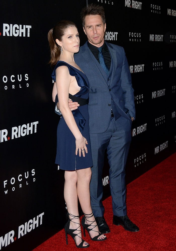Anna Kendrick and Sam Rockwell pose for photos at the premiere of "Mr. Right"