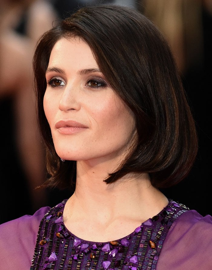 Gemma Arterton shows off her cropped hairstyle at the 2016 Olivier Awards
