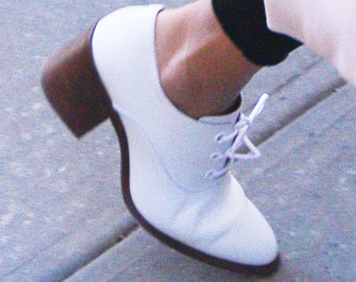 Jessica Alba wears white stack-heeled brogues out in New York