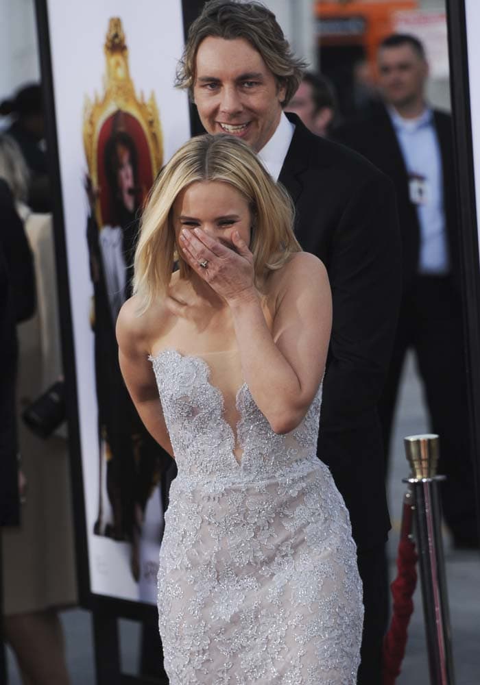 Kristen Bell and husband Dax Shepard share a giggle on the red carpet