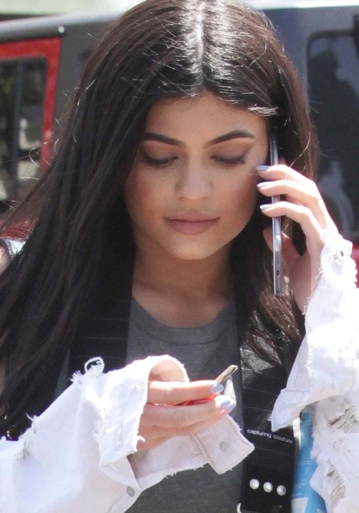 Kylie Jenner shops in Calabasas, California