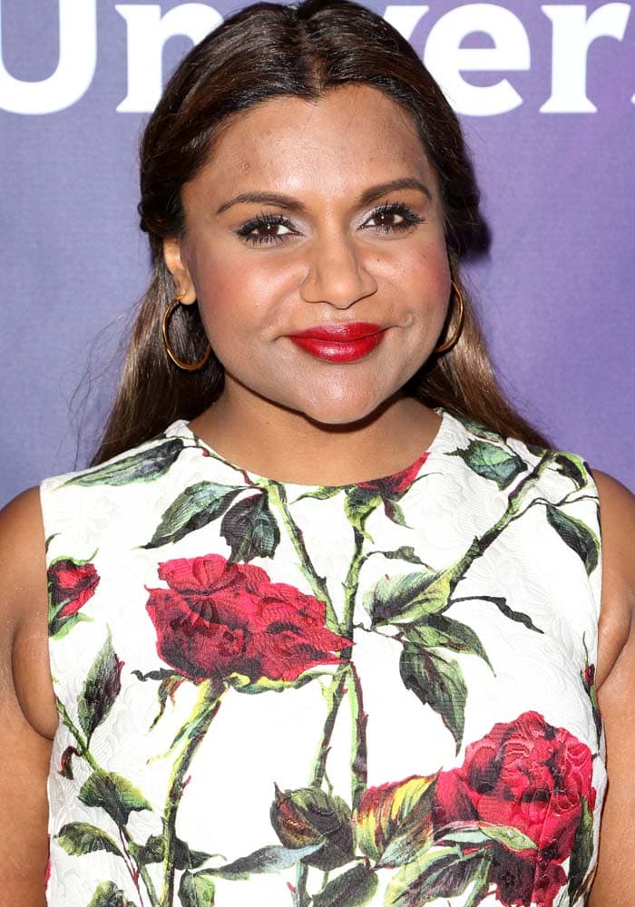 Mindy Kaling clips her hair back at the 2016 NBC Universal Summer Press