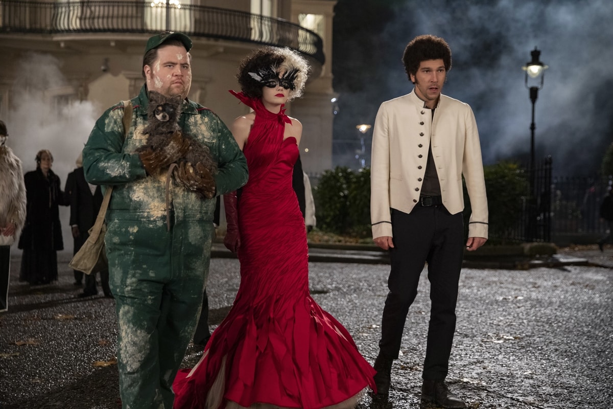 Paul Walter Hauser as Horace, Joel Fry as Jasper, and Emma Stone as Estella / Cruella