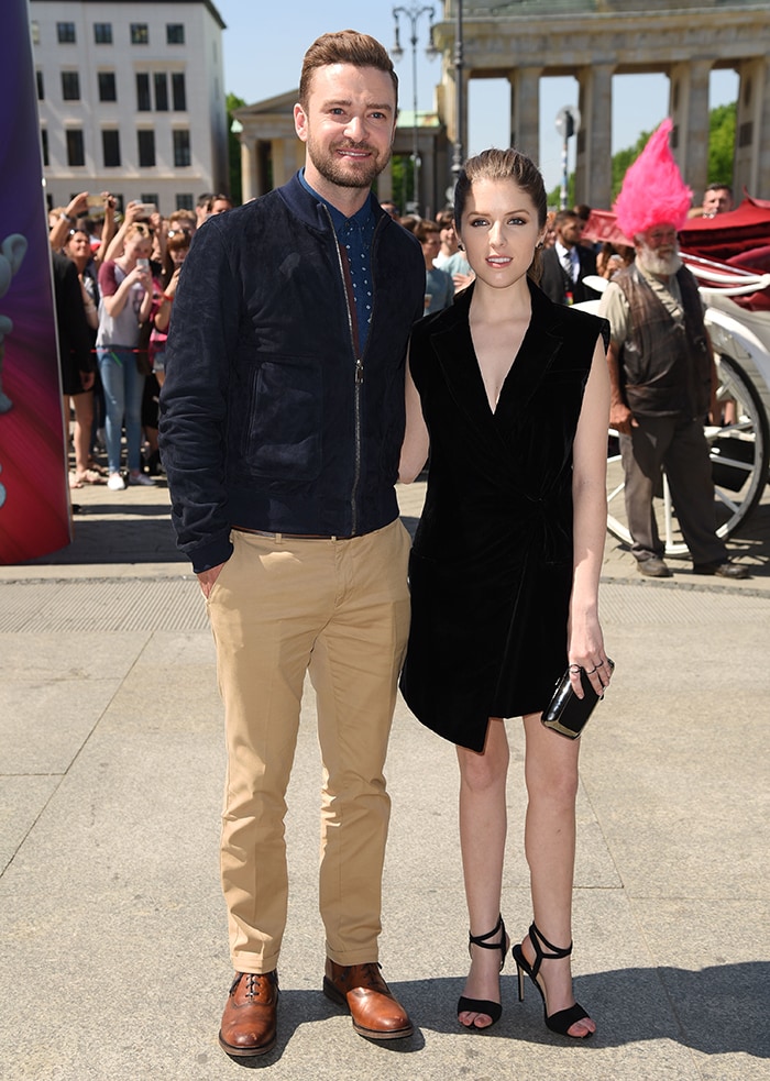 Justin Timberlake and Anna Kendrick pose for photos at the "Trolls" photo call held in Berlin