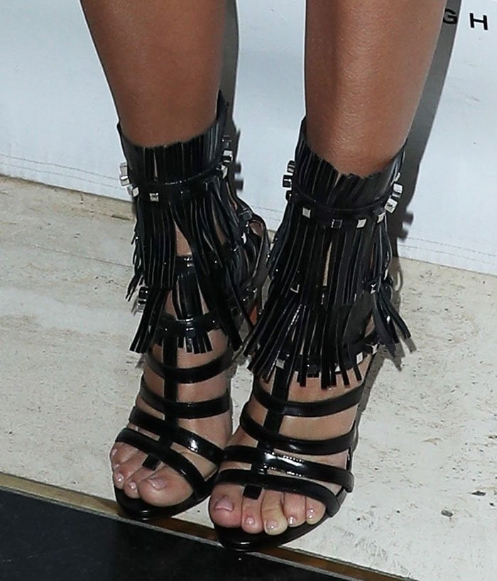 Kourtney Kardashian's Feet in Silver-Tone Studded Fringe Sandals
