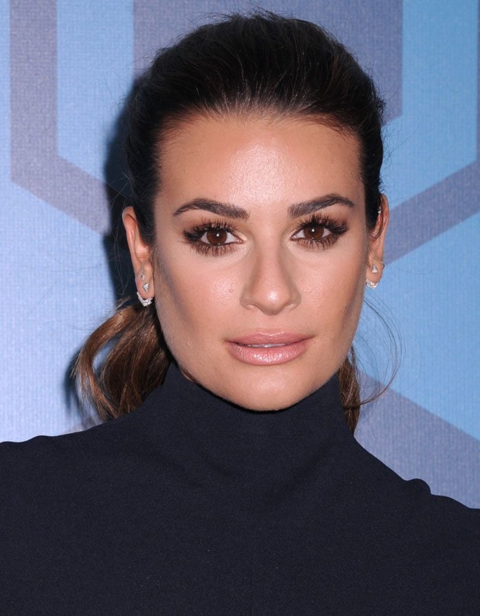 Lea Michele's dramatic eye-makeup and nude pink lipstick