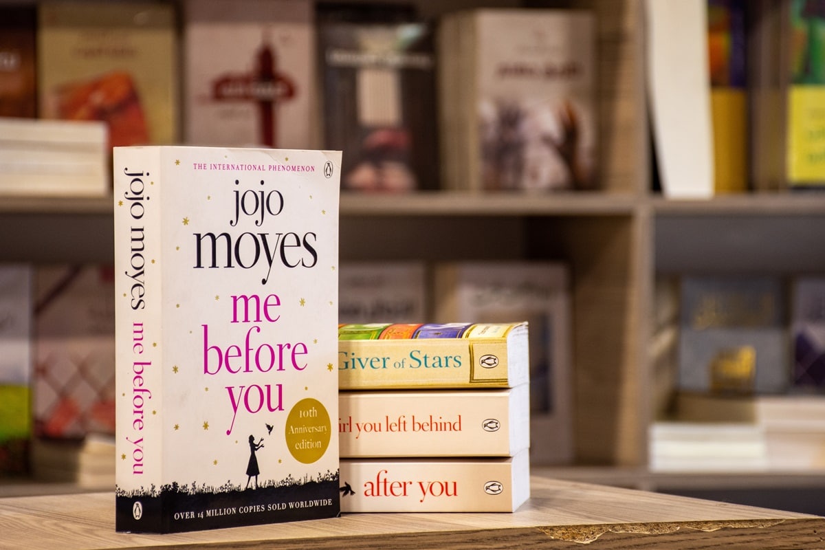 Me Before You is a romantic drama novel by Jojo Moyes from 2012 that was a critical and commercial success