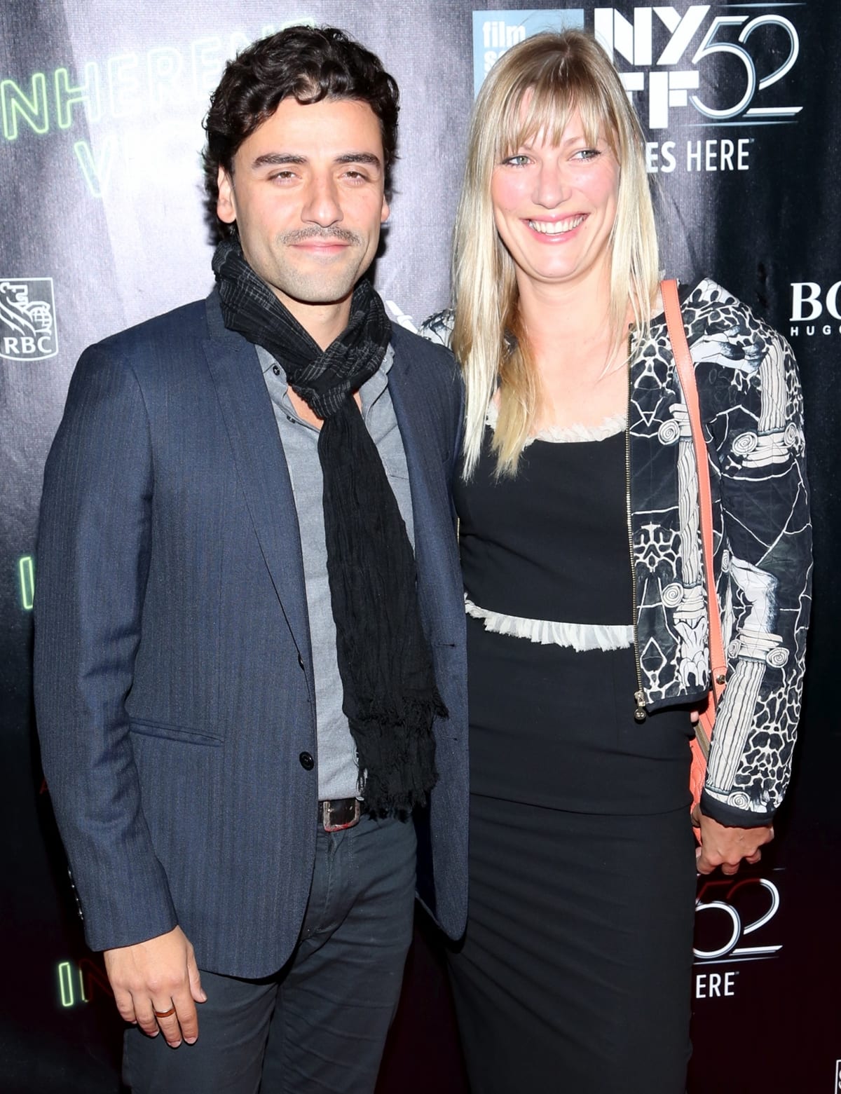 Oscar Isaac was reportedly engaged to childhood sweetheart Maria Miranda before he met Elvira Lind