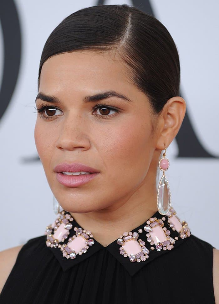 America Ferrera's hair was elegantly pulled back into a sleek ponytail at the 2016 CFDA Fashion Awards