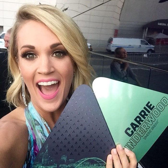 At the 2016 CMT Music Awards, Carrie Underwood received nominations for three awards and won the awards for Performance of the Year and Female Video of the Year, both for her hit song "Smoke Break"