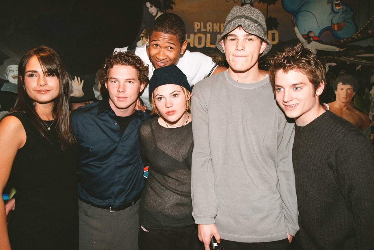 The Cast of The Faculty: Jordana Brewster, Shawn Hatosy, Usher Raymond, Clea Duvall, Josh Hartnett, and Elijah Wood at Planet Hollywood