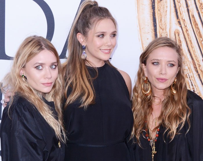 Elizabeth Olsen joined her older sisters Ashley Olsen and Mary-Kate Olsen at the 2016 CFDA Fashion Awards