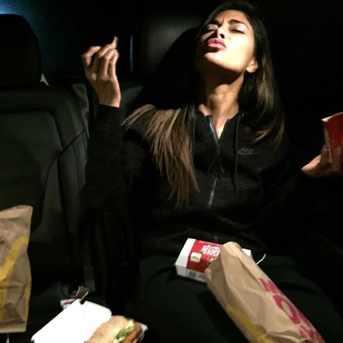 Nicole Scherzinger enjoys some fast food in her sweats after hitting the red carpet of "One For The Boys" fashion gala