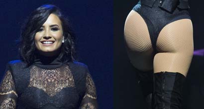 Demi Lovato' s Feet (demi, lovato, feet) Demi Lovato' s Feet