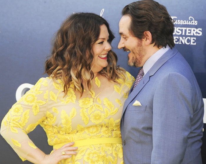 Melissa McCarthy and her comedian husband Ben Falcone share a moment on the red carpet