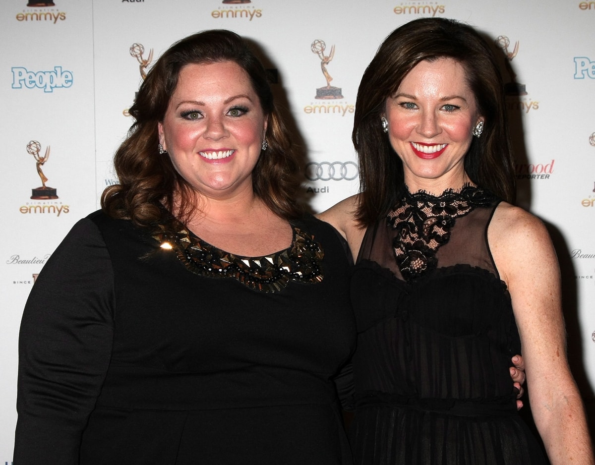 Melissa McCarthy and her older sister Margie McCarthy grew up with their parents on a farm in a small town outside of Chicago