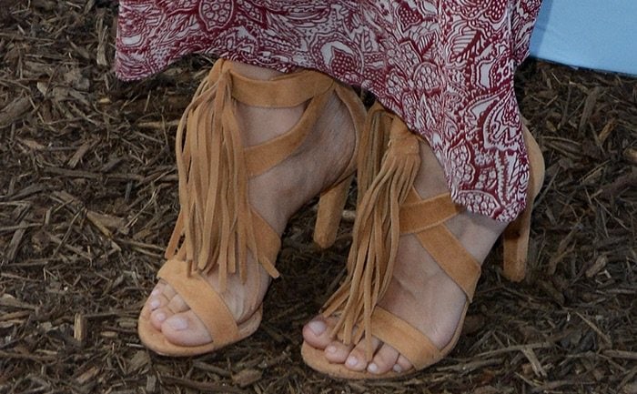 Rachel Bilson's feet in suede fringed Chloe sandals