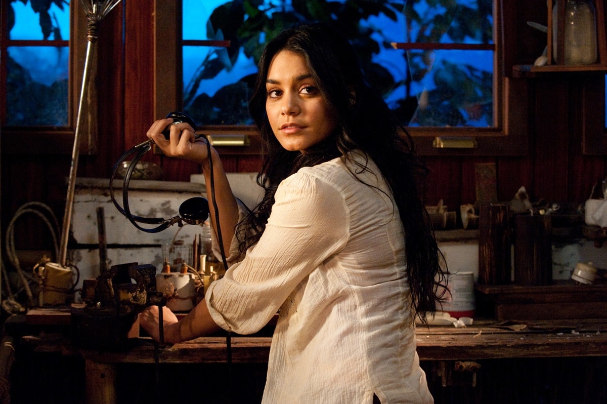 Vanessa Hudgens played the character of Kailani Laguatan in Journey 2: The Mysterious Island