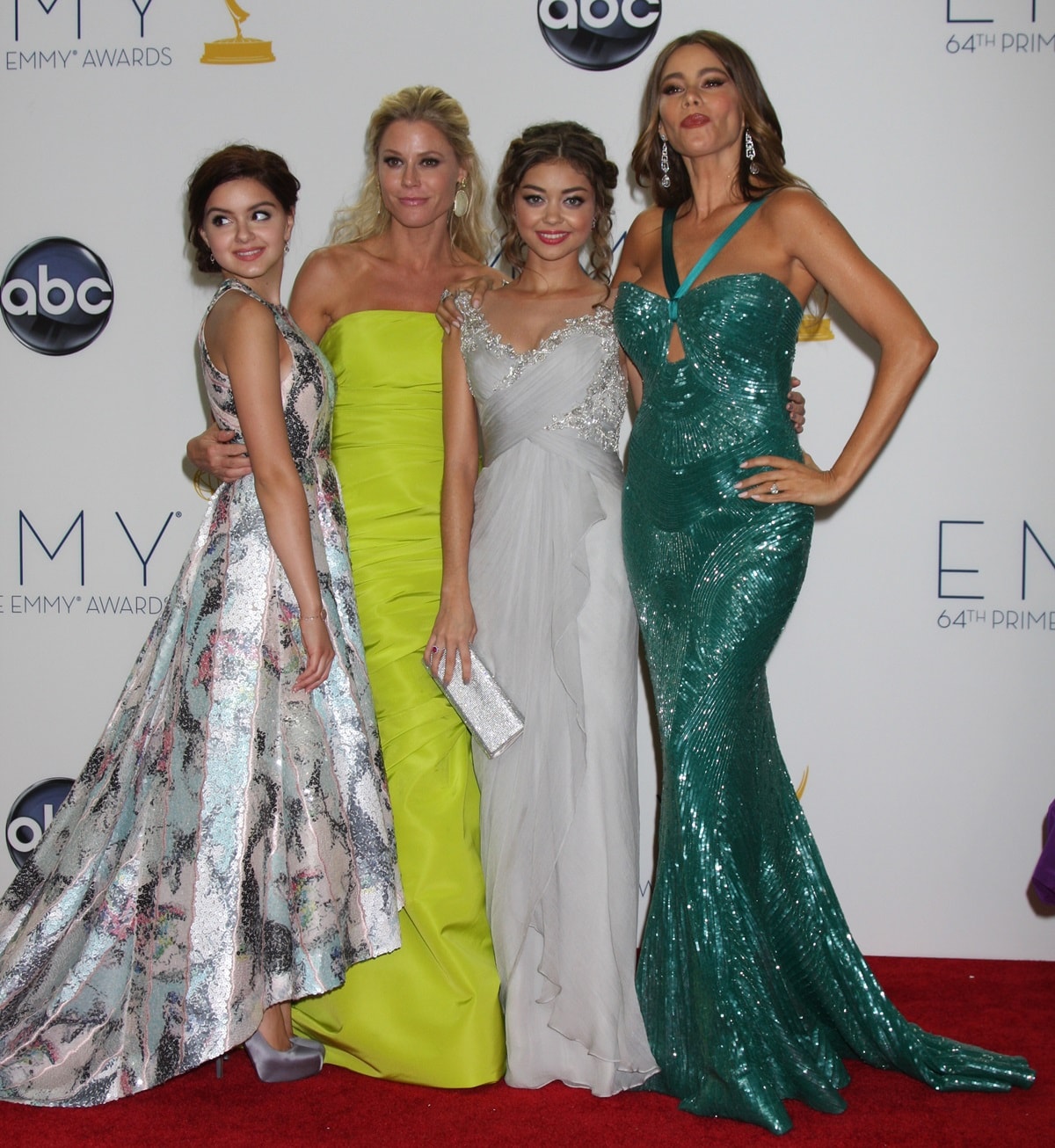 Julie Bowen, Ariel Winter, Aubrey Anderson-Emmons, Sarah Hyland, and Sofia Vergara pose in the press room at the 64th Primetime Emmy Awards