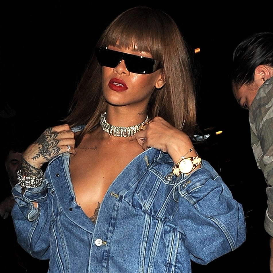 Rihanna prefers not to wear a bra and wants to show off her boobs before they start sagging