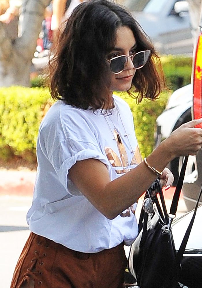 Vanessa Hudgens wears her hair down as she visits Alfred Coffee & Kitchen