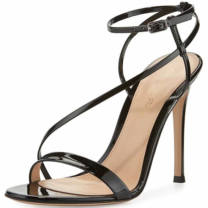 Black Gianvito Rossi "Carlyle" Sandals