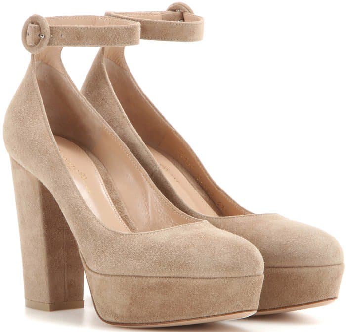 Natural Beige Suede Gianvito Rossi 'Sherry' Pumps