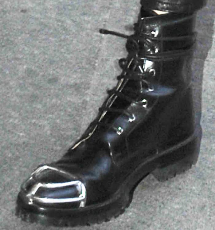 Gigi Hadid wears a pair of Alexander Wang's "Lyndon" boots