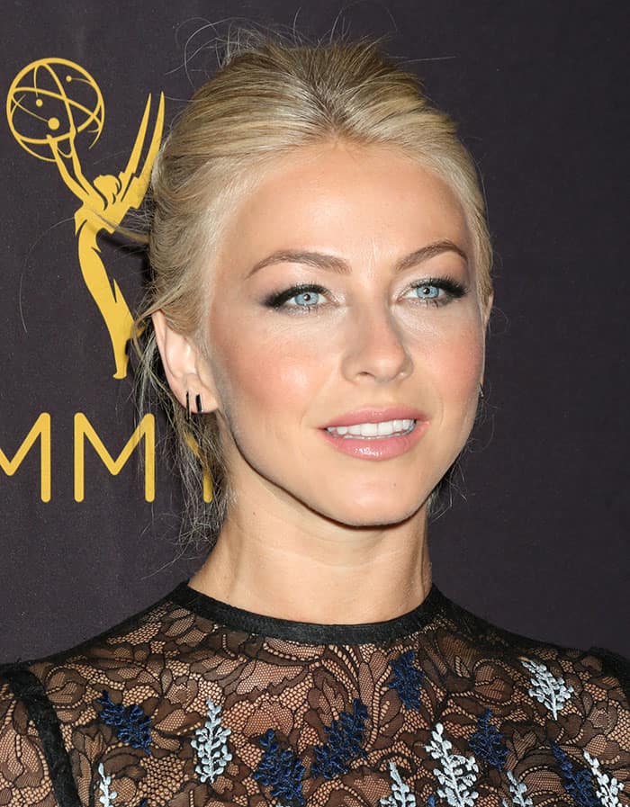 Julianne Hough elevated her ensemble with a selection of rings and earrings
